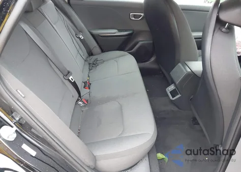 2025 Kia K4 Lxs z USA, uszkodzony, nr VIN 3KPFT4DE8SE046331